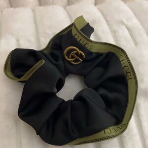 Gucci Black and Green Hair Scrunchie